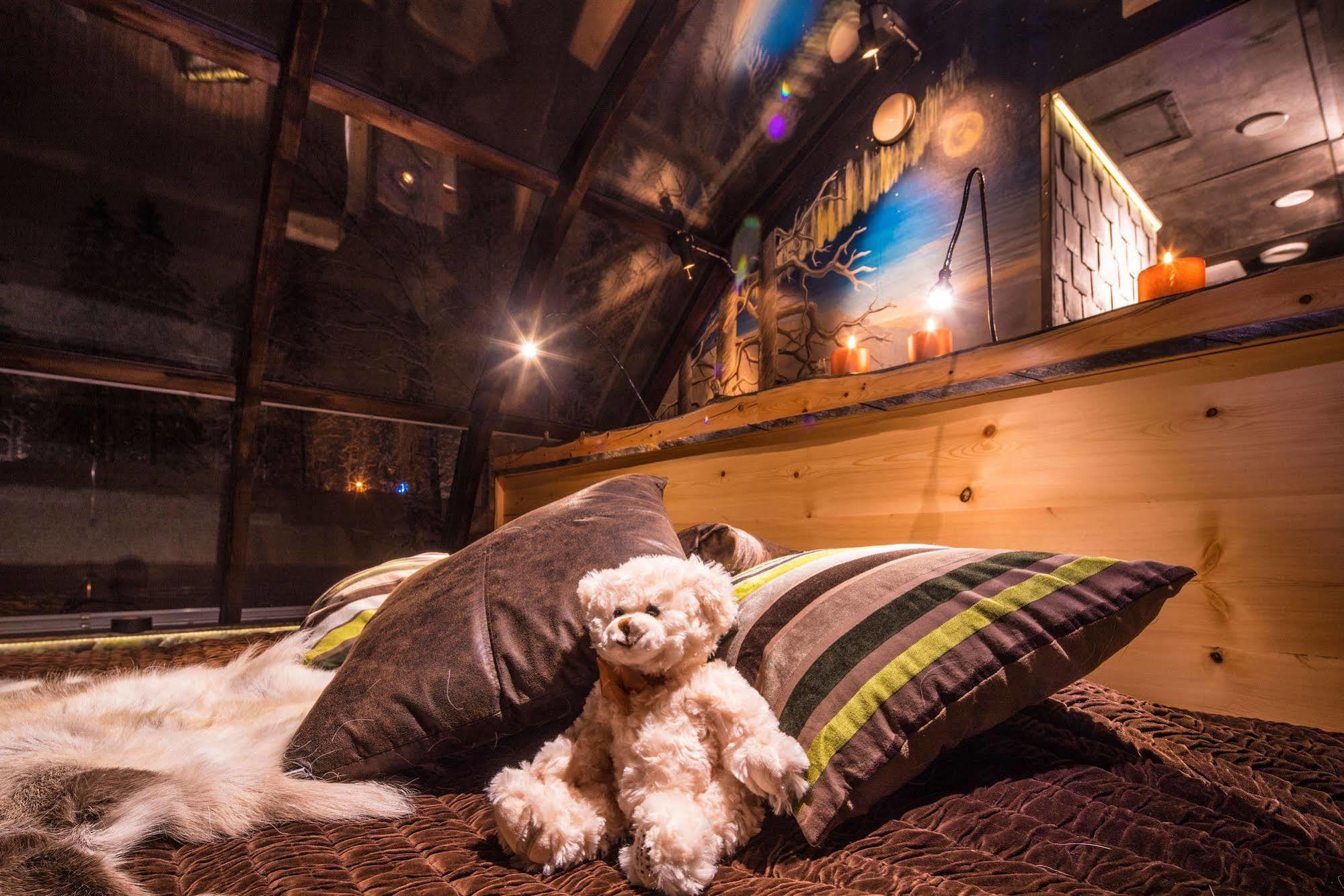 Lapland Northern Lights Hotel Ilveslinna Ranua Exterior foto
